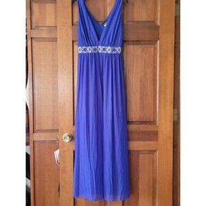 New Junior's size small, occasion gown prom homecoming
